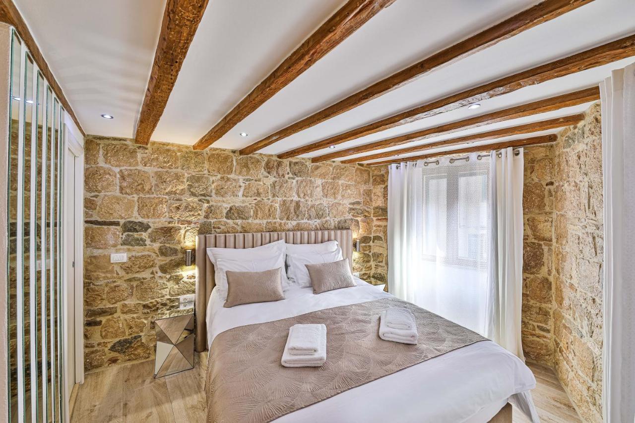 Old Town Pearl Apartment Сплит Экстерьер фото